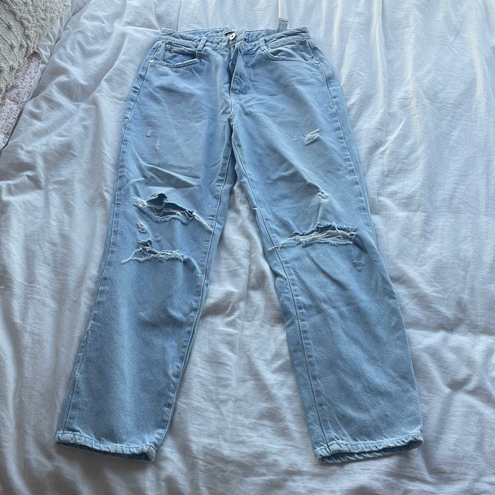 Zara Ripped Mom Jeans
